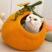 SnugTrekker™ Cosy Felt Cat Cave — Wool Cat Bed UK