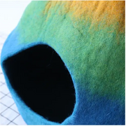 SnugTrekker™ Cosy Felt Cat Cave — Wool Cat Bed UK