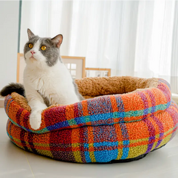 Rainbow Sherpa Deep Sleep Pet Bed– Washable Winter Warming Bed for Cats & Small Dogs